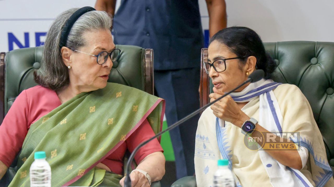 অস্তিত্ব সংকটে তৃণমূল, রাহুল গান্ধীর সঙ্গে দেড় ঘণ্টা বৈঠক অভিষেকের