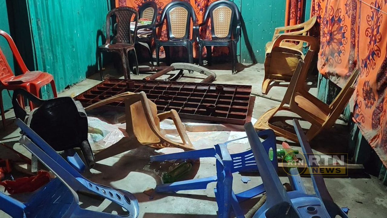 বাউফলের কালাইয়া বন্দরে বিক্ষোভ মিছিল ঘিরে হামলা-ভাঙচুর, লুটপাটের অভিযোগ