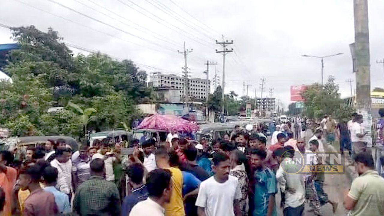 গ্যাস সংকটে ময়মনসিংহে সিএনজি চালকদের মহাসড়ক অবরোধ, আড়াই ঘণ্টায় স্থবির জনজীবন