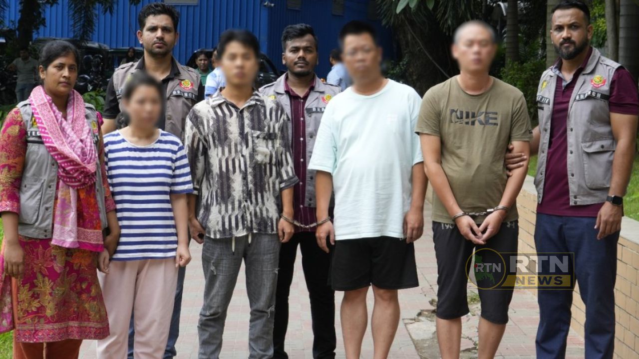 বসুন্ধরায় অবৈধ ভিওআইপি ও অনলাইন জুয়ার আস্তানায় ডিবির অভিযান, চারজন গ্রেপ্তার
