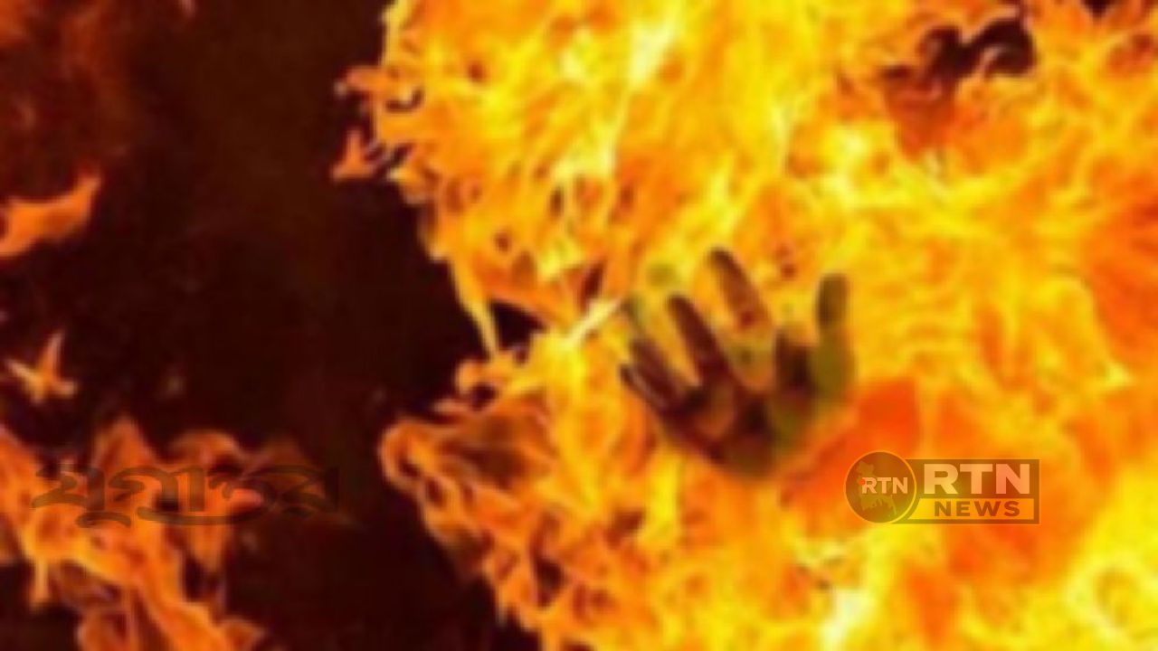 বিবাহবার্ষিকীর দিনই ডেমরায় গৃহবধূর মৃত্যু