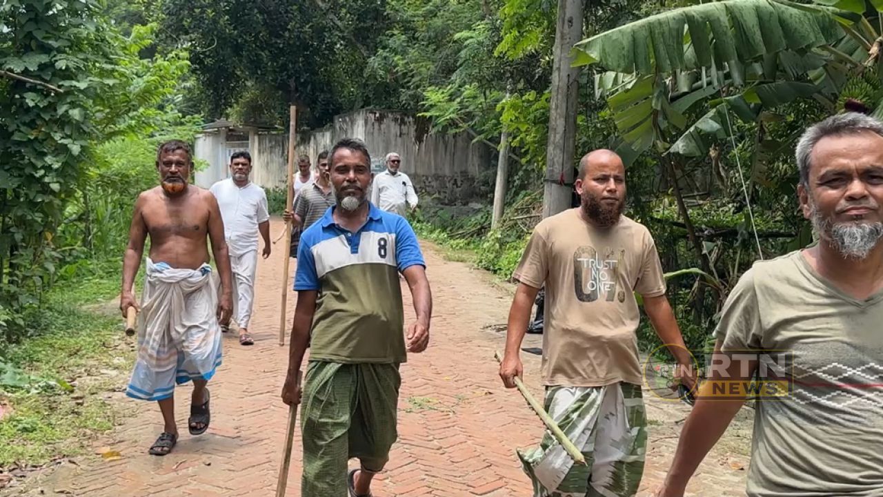 পুবাইলে বেওয়ারিশ কুকুরের উৎপাত, দুই দিনে আহত ১০ জন; স্কুল বন্ধ