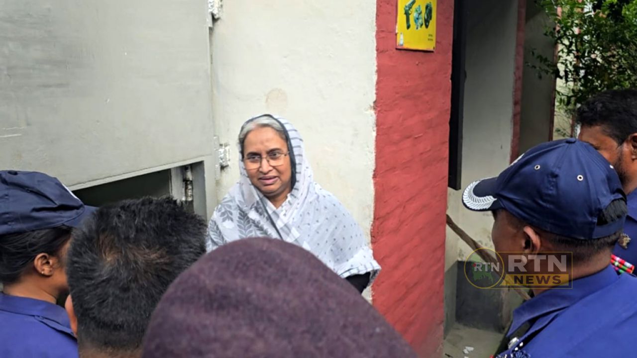 স্বামীর জানাজা-দাফন শেষে কারাগারে ফিরলেন দীপু মনি