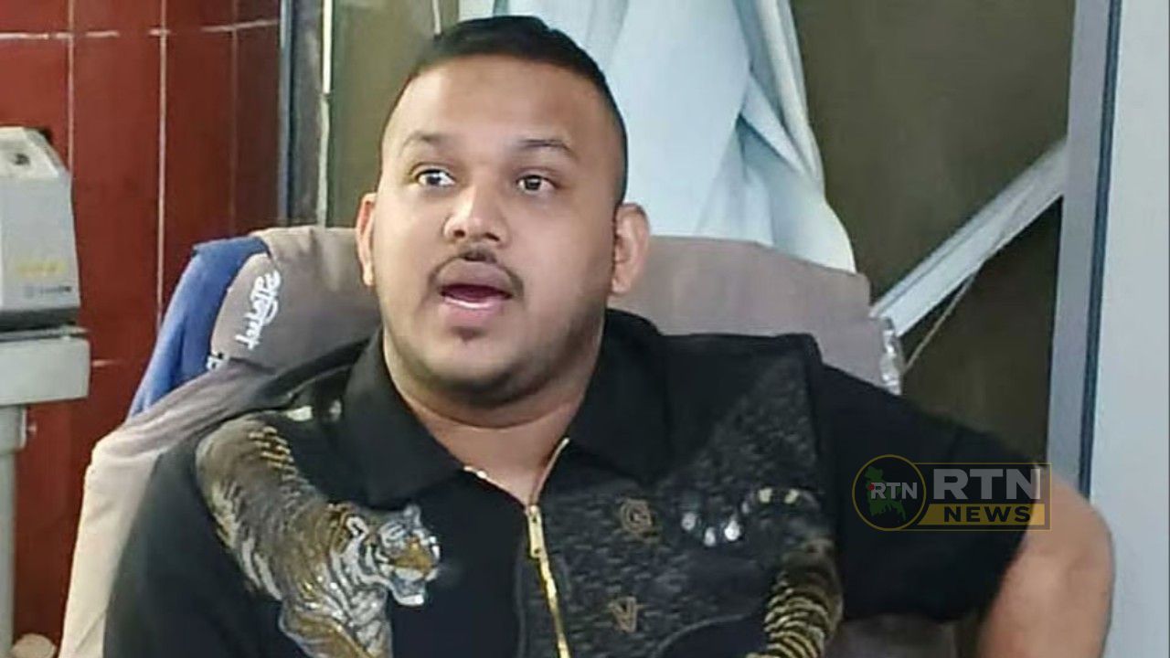 প্রিজনভ্যান থেকে পালালেন ‘পিচ্চি রাজা’