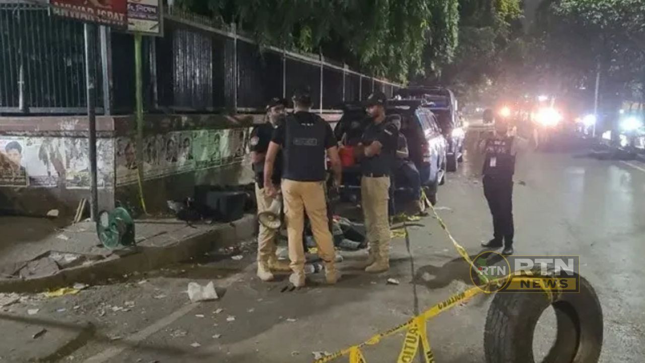 গুলিস্তানে বোমাসদৃশ বস্তু ঘিরে আতঙ্ক, ভেতরে মিলল পচা ফল ও পুরোনো কাপড়